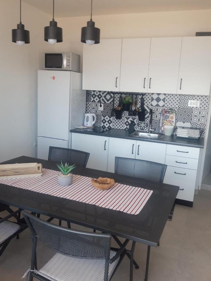 Nina Seaview Apartment Novi Vinodolski Exterior photo
